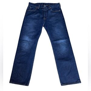 Levi's 501 Original Riveted Men's Jeans, size 33x30. Classic 5 pocket design.
